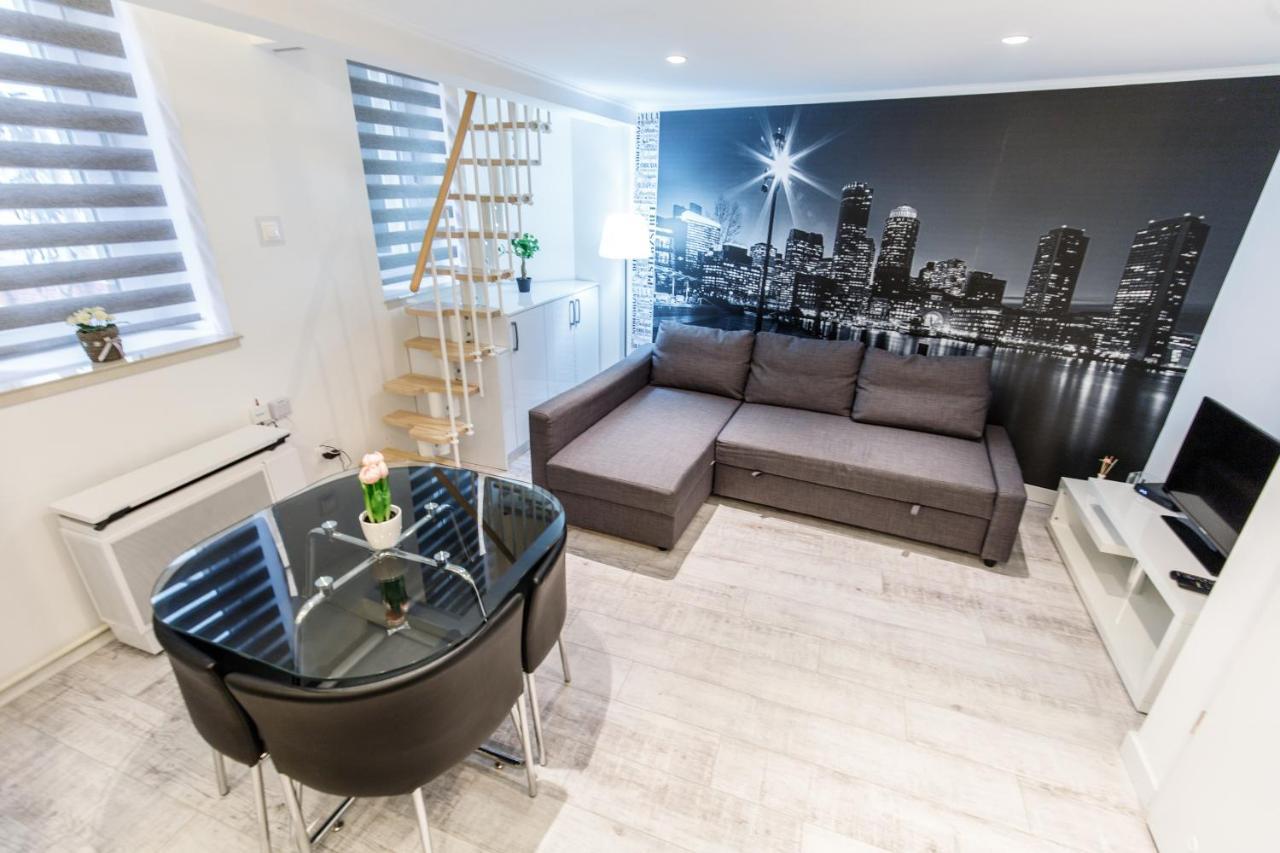 בודפשט Sleek Minimalist Studio At Inner City מראה חיצוני תמונה